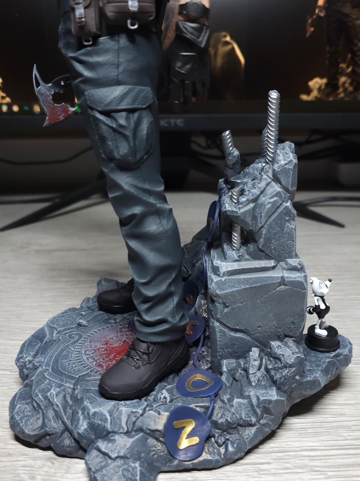 Leon Kennedy Fan Art Figurine - Resident Evil Requiem