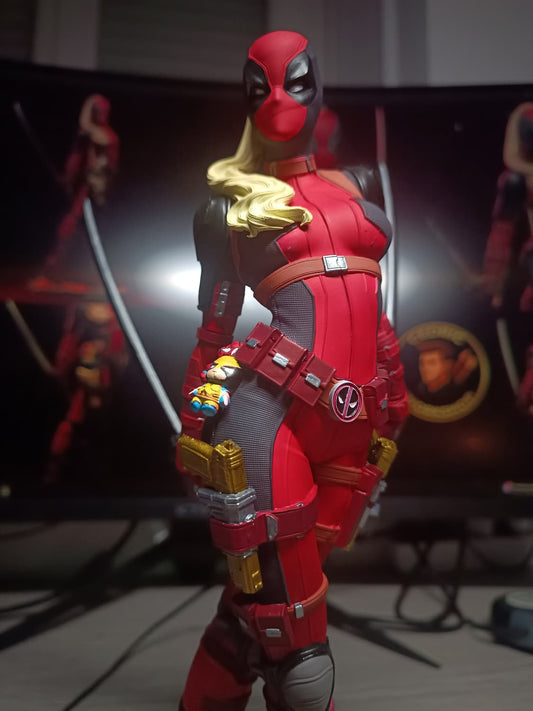 Figurine LadyPool Fan Art  - DeadPool