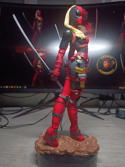 Figurine LadyPool Fan Art  - DeadPool