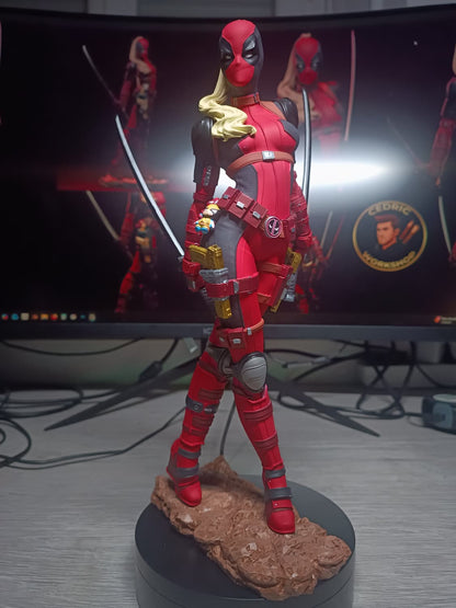 Figurine LadyPool Fan Art  - DeadPool
