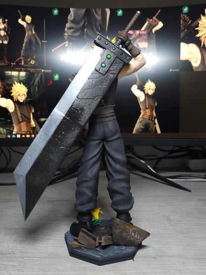 Cloud Fan Art Figurine - Final Fantasy