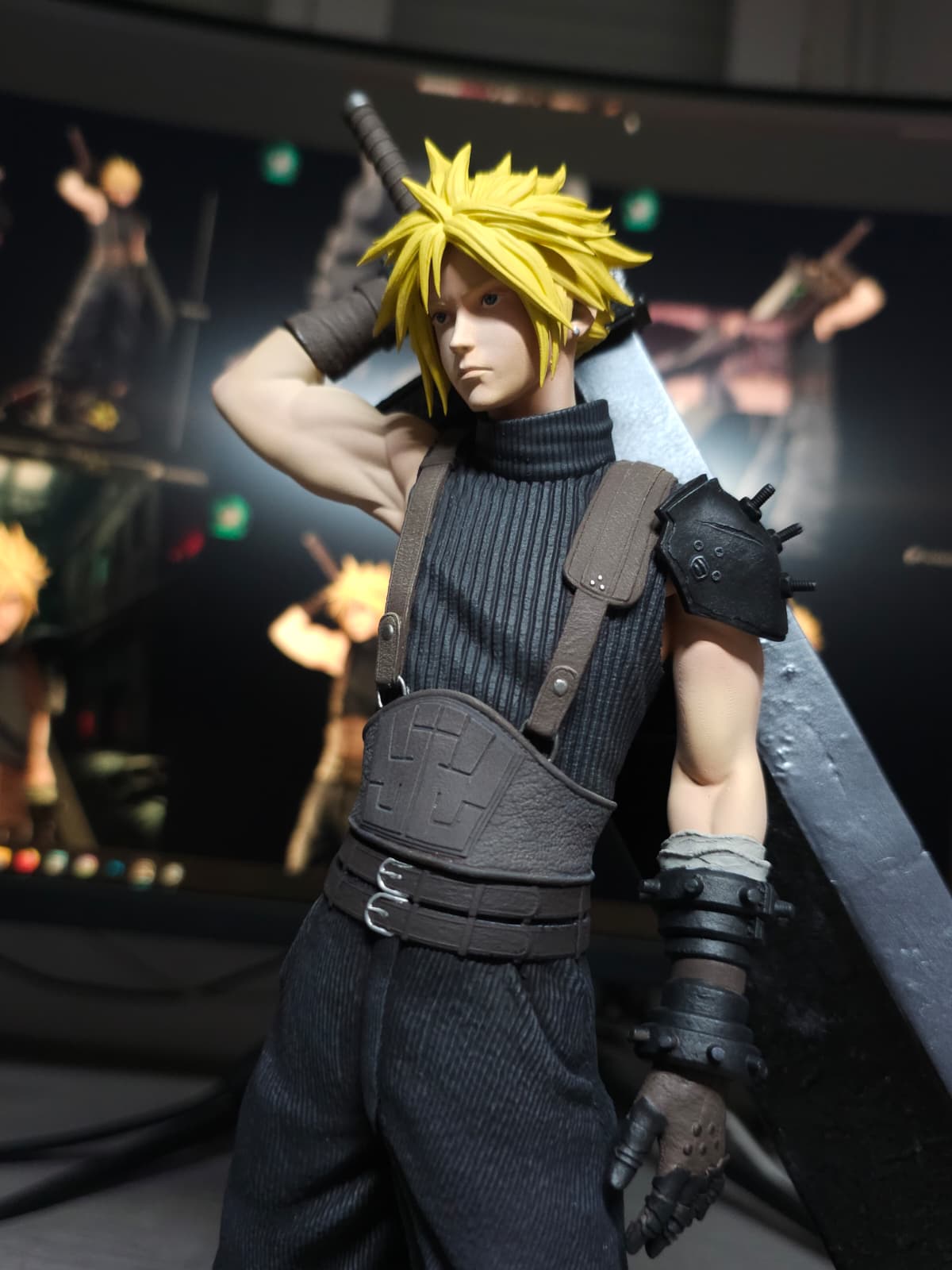 Cloud Fan Art Figurine - Final Fantasy