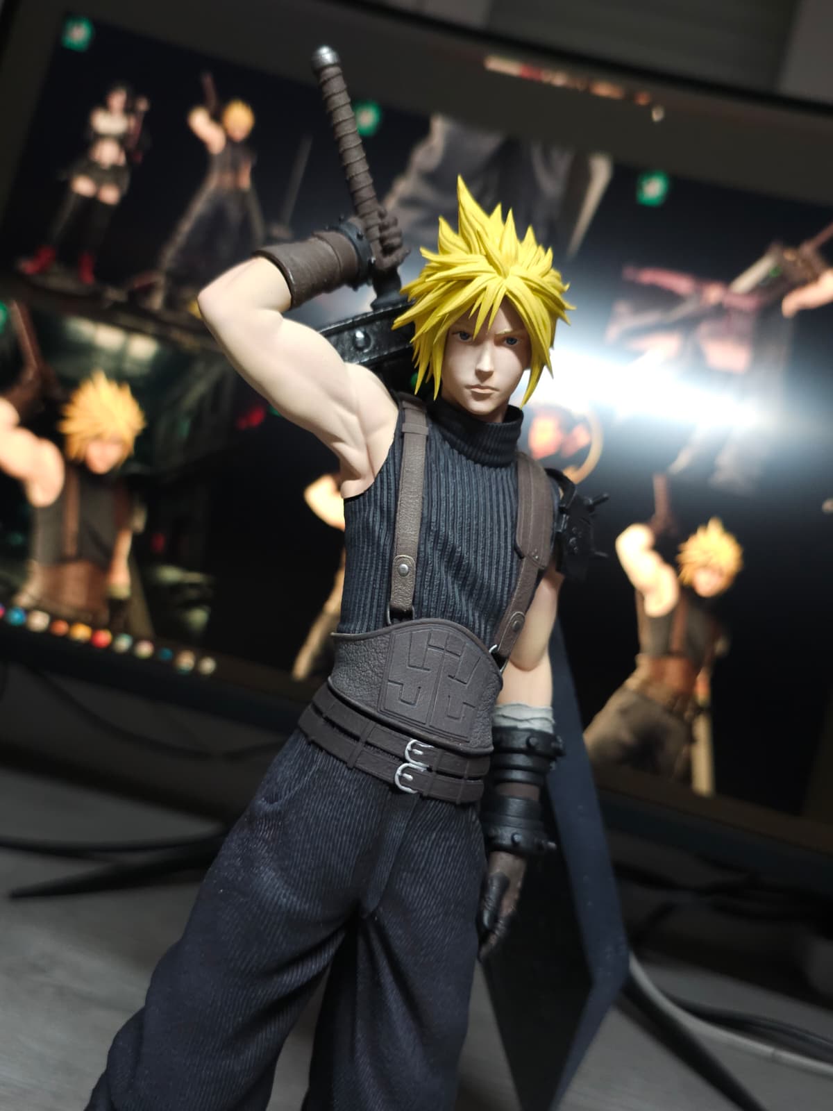 Cloud Fan Art Figurine - Final Fantasy