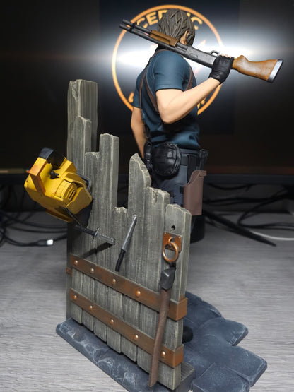 Leon Kennedy Fan Art Figurine - Resident Evil 4