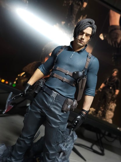 Leon Kennedy Fan Art Figurine - Resident Evil Requiem